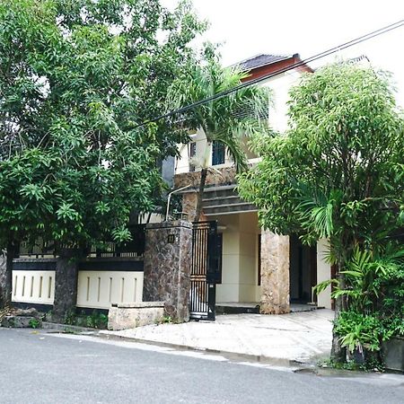 Green Surabaya Homey Eksteriør billede